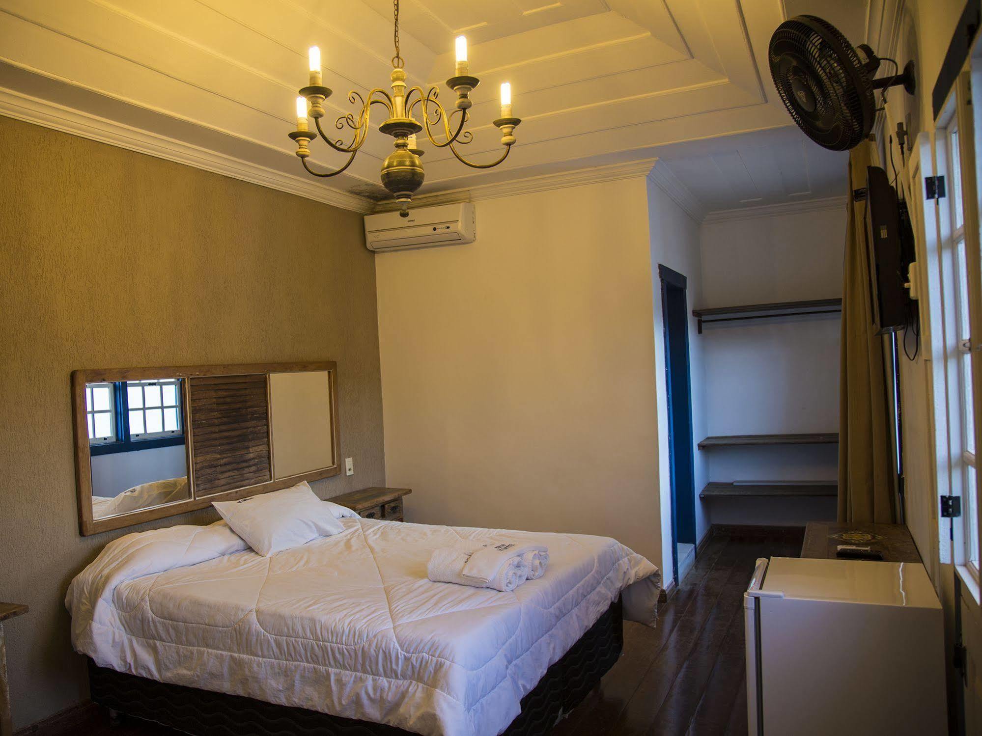 Pouso Tiradentes Hotel Bagian luar foto